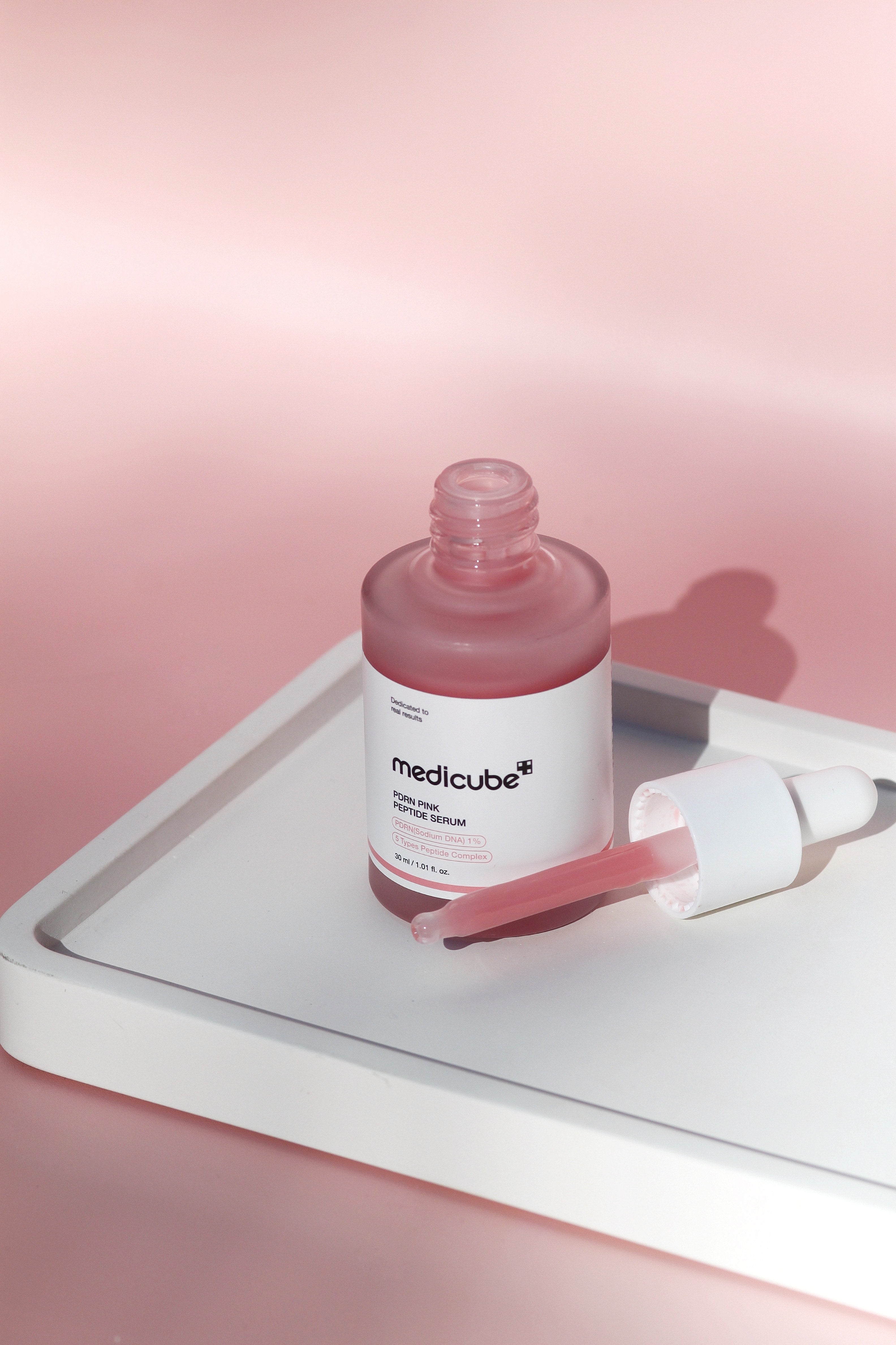 Medicube PDRN Pink Peptide Serum