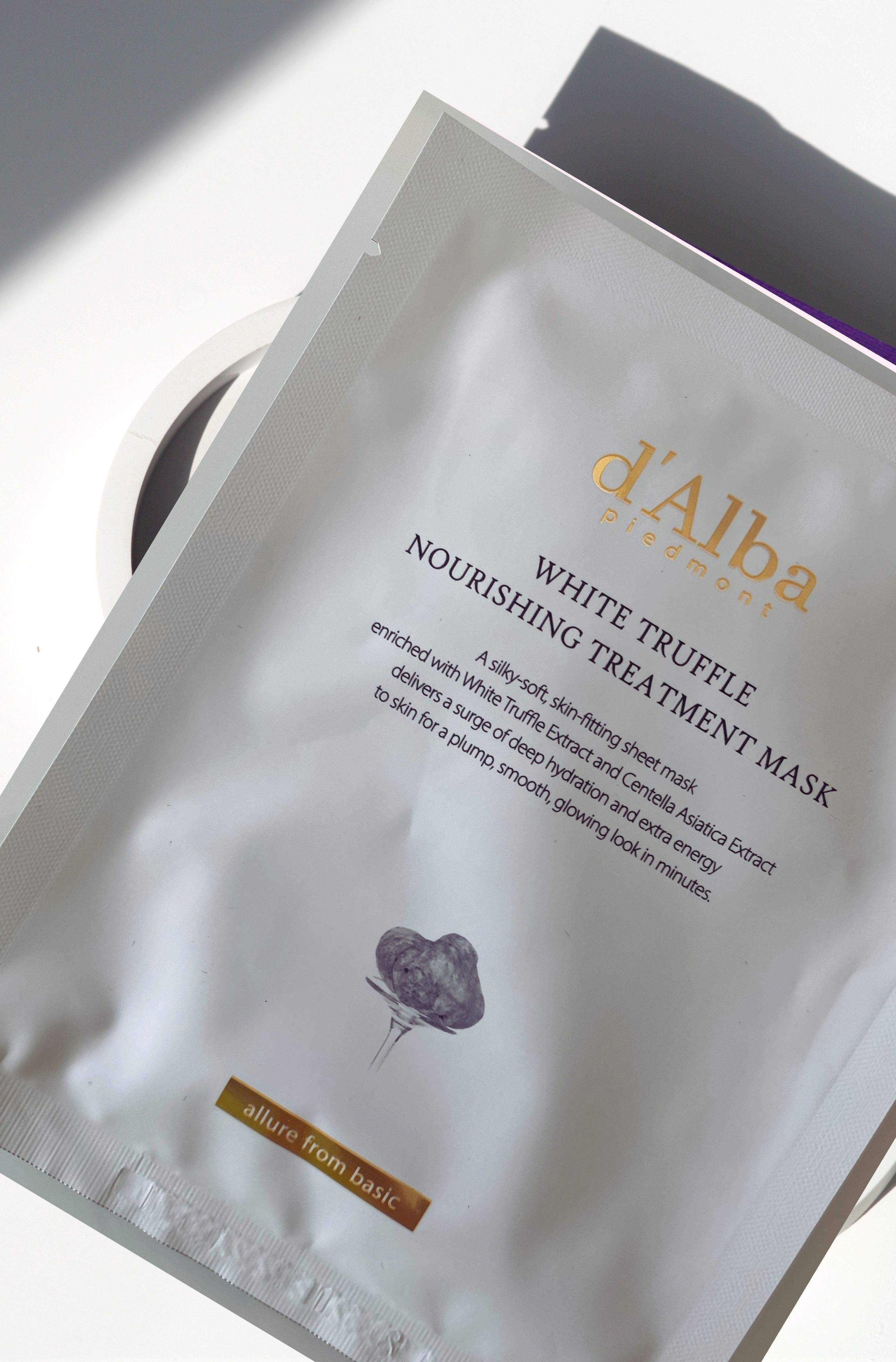 D'Alba White Truffle Nourishing Treatment Mask